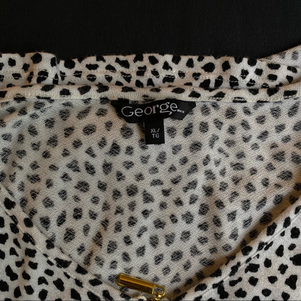 Blouse - Picture 3 of 7